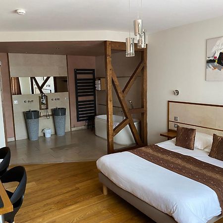 Auberge Des Moulins Pont-Les-Moulins Zewnętrze zdjęcie